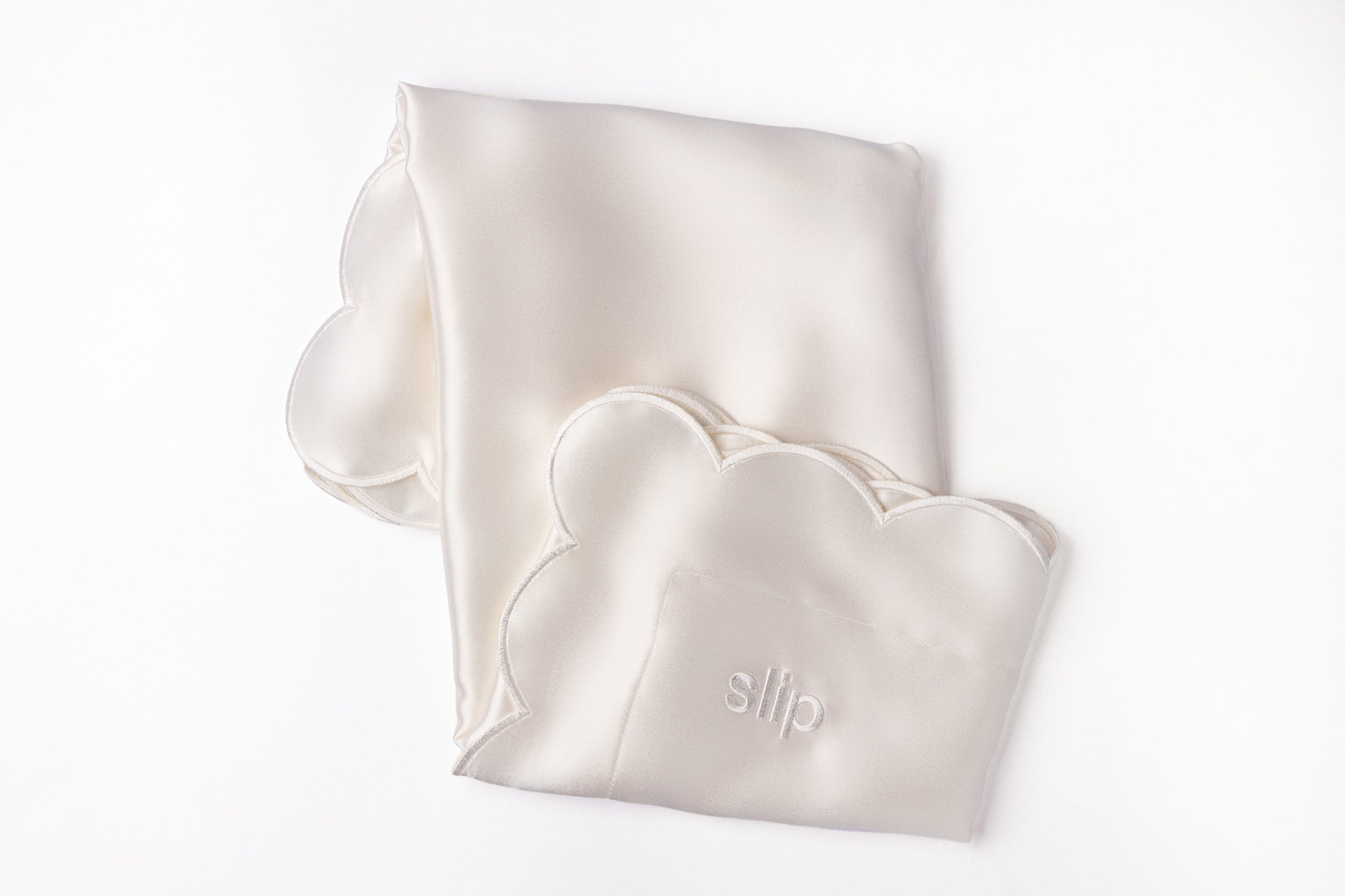 SLIP PURE SILK PILLOWCASE - WHITE - SCALLOPED - QUEEN - ZIPPERED